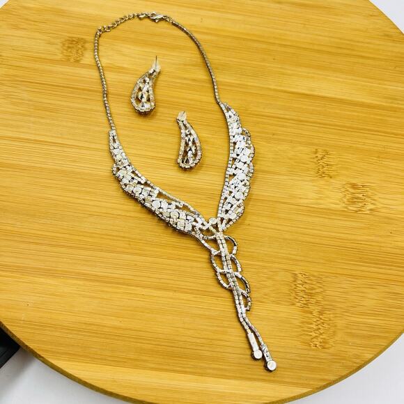 Maximalist Crystal Necklace And Earring Set Bridal Prom Homecoming Regencycore - Picture 6 of 7